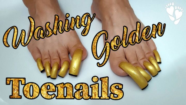 WASHING - GOLDEN TOENAILS