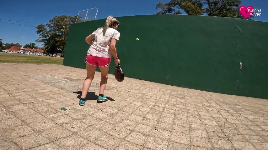 blowjob after paddel tennis