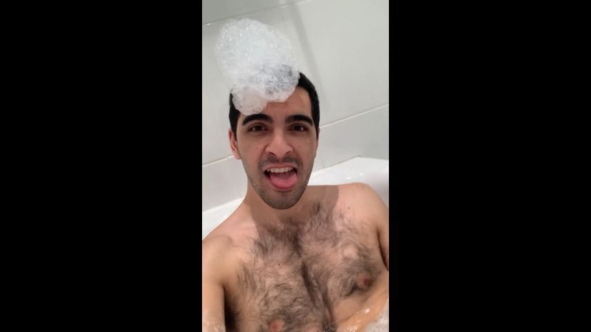 Bathtime Play &amp; Cum in Austrian Hotel