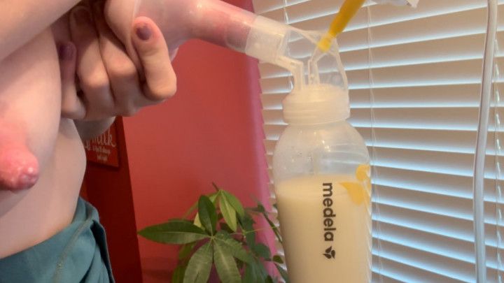 Pumping and swallowing 8 oz of breastmilk