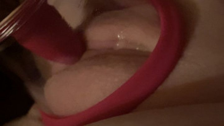 Scioness Toy Licks my Pussy