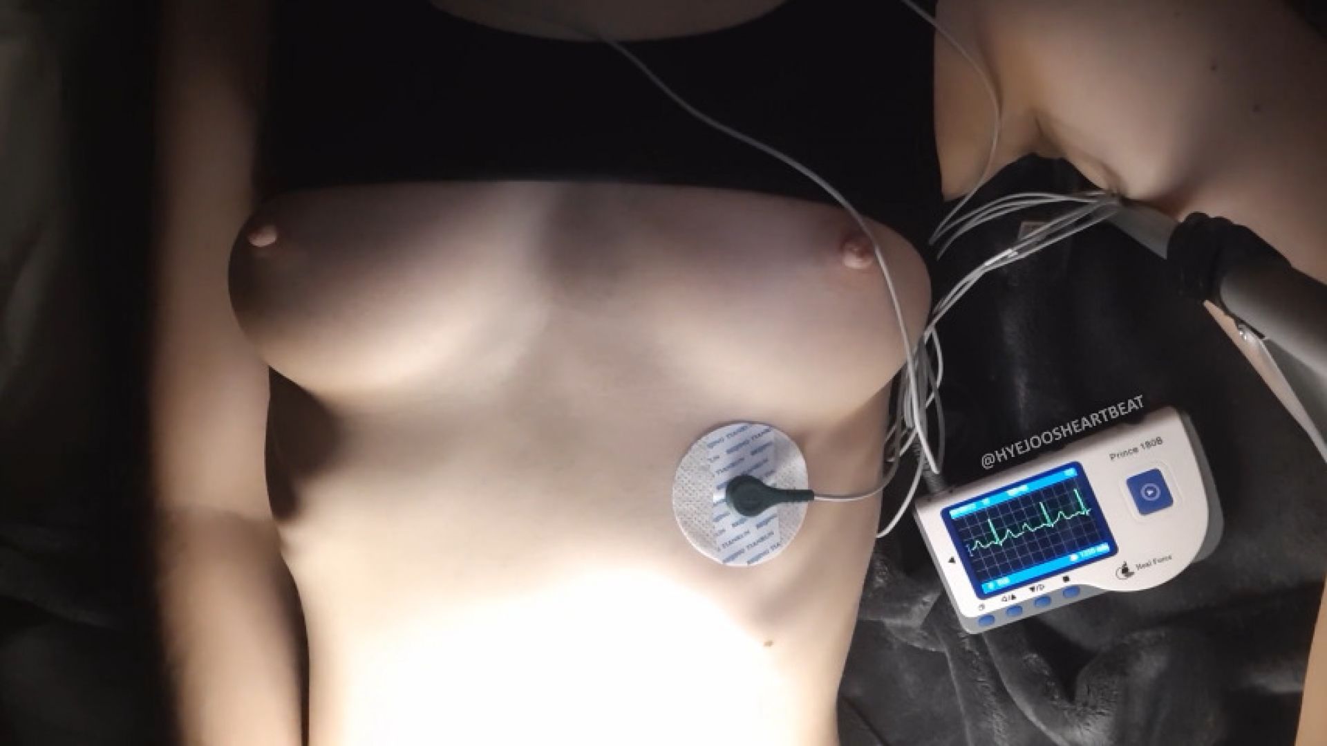 Subtle visible heartbeat while masturbating