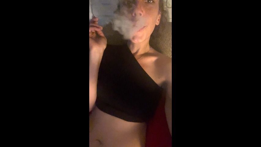 smoking selfie