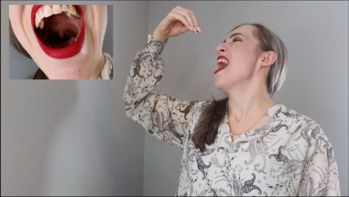 Giantess Vore - Tiny Meets For Demise