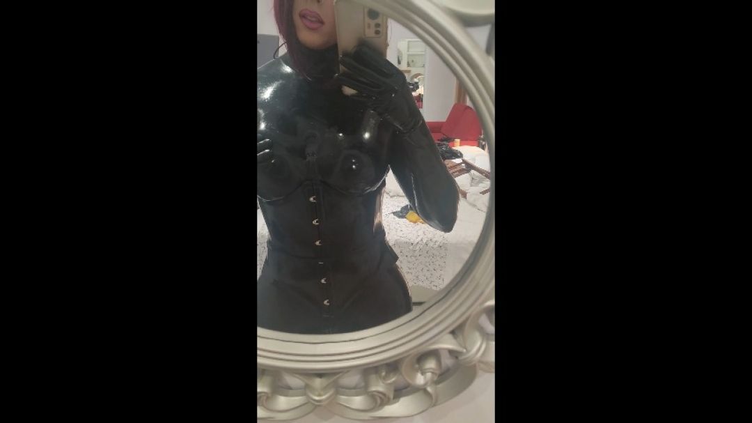 Worshiping latex