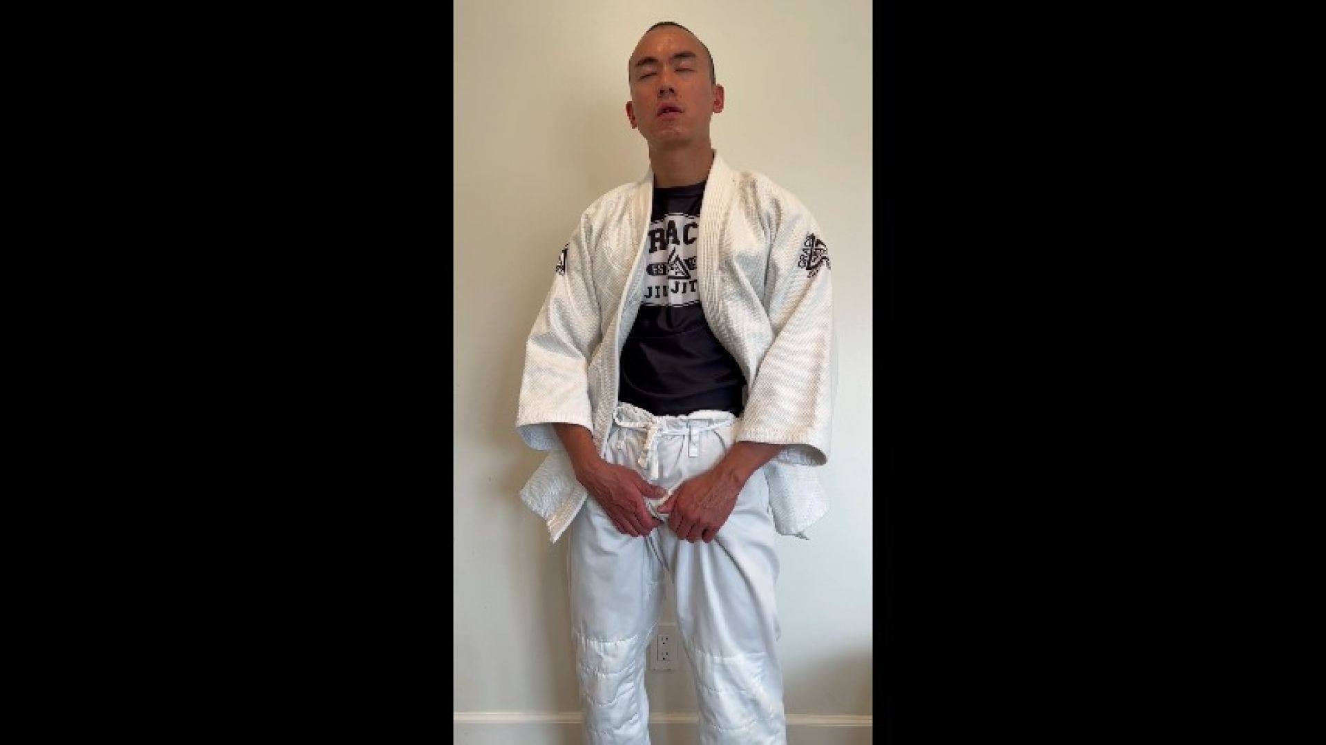 WHITE BELT ASIAN HORNY BEFORE JUJITSU