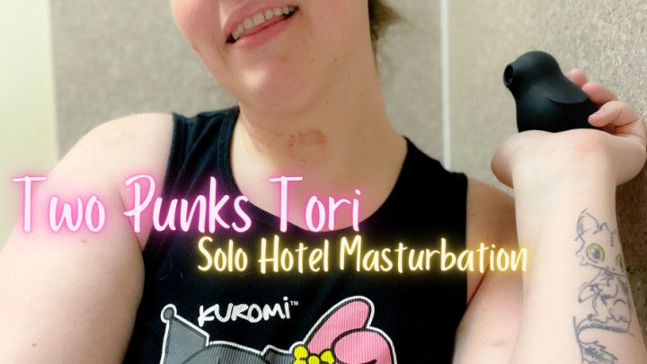 Solo Hotel Masturbation