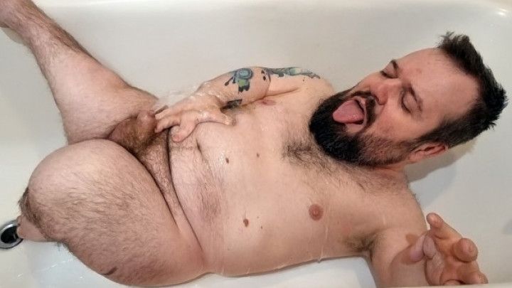 Midget piss on himself and then cum