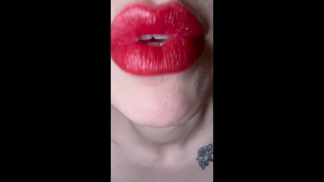 Red Lip and Mouth Worship