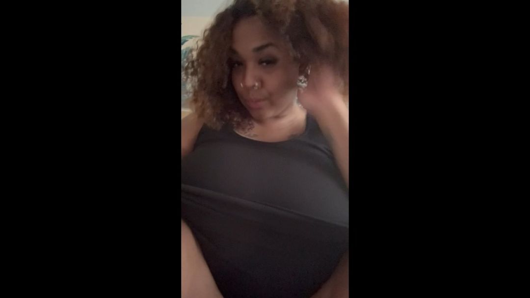 BBW has Intense squirting orgasm in sundress