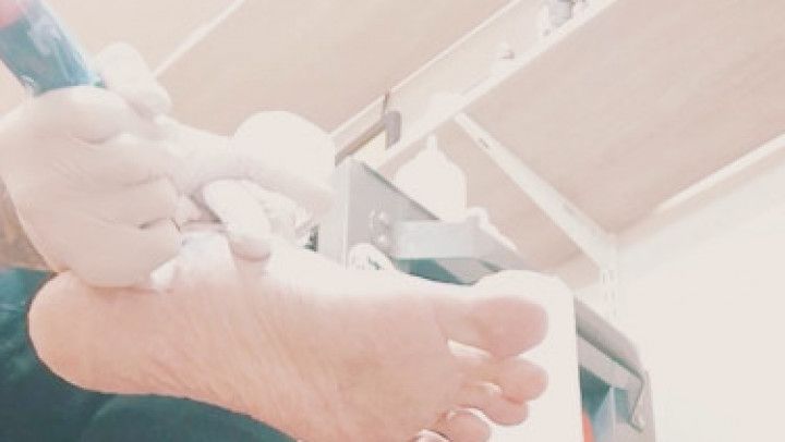 Trans woman tattoos her own foot