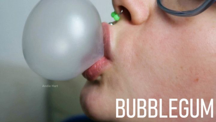 UP CLOSE + SIDE ANGLE BUBBLEGUM BLOWING + POPPING