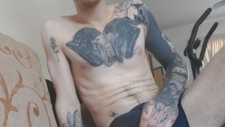 Free video tatted guy cock in boxers