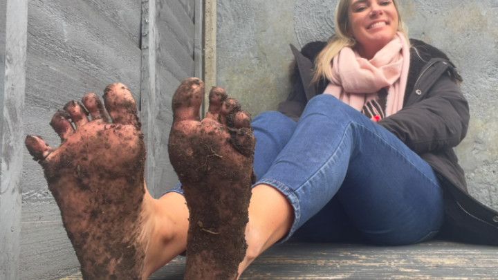 British Winters - Muddy Feet Cleaning