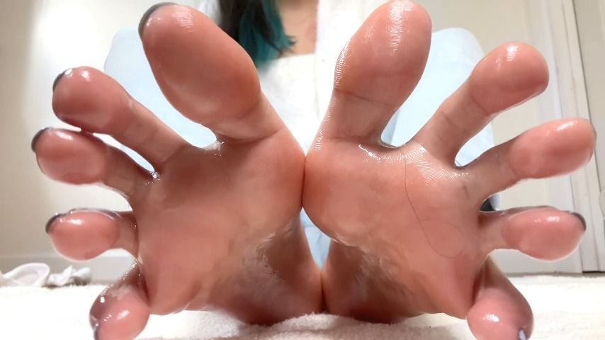 Ped Socks Removal and Oily Soles JOI