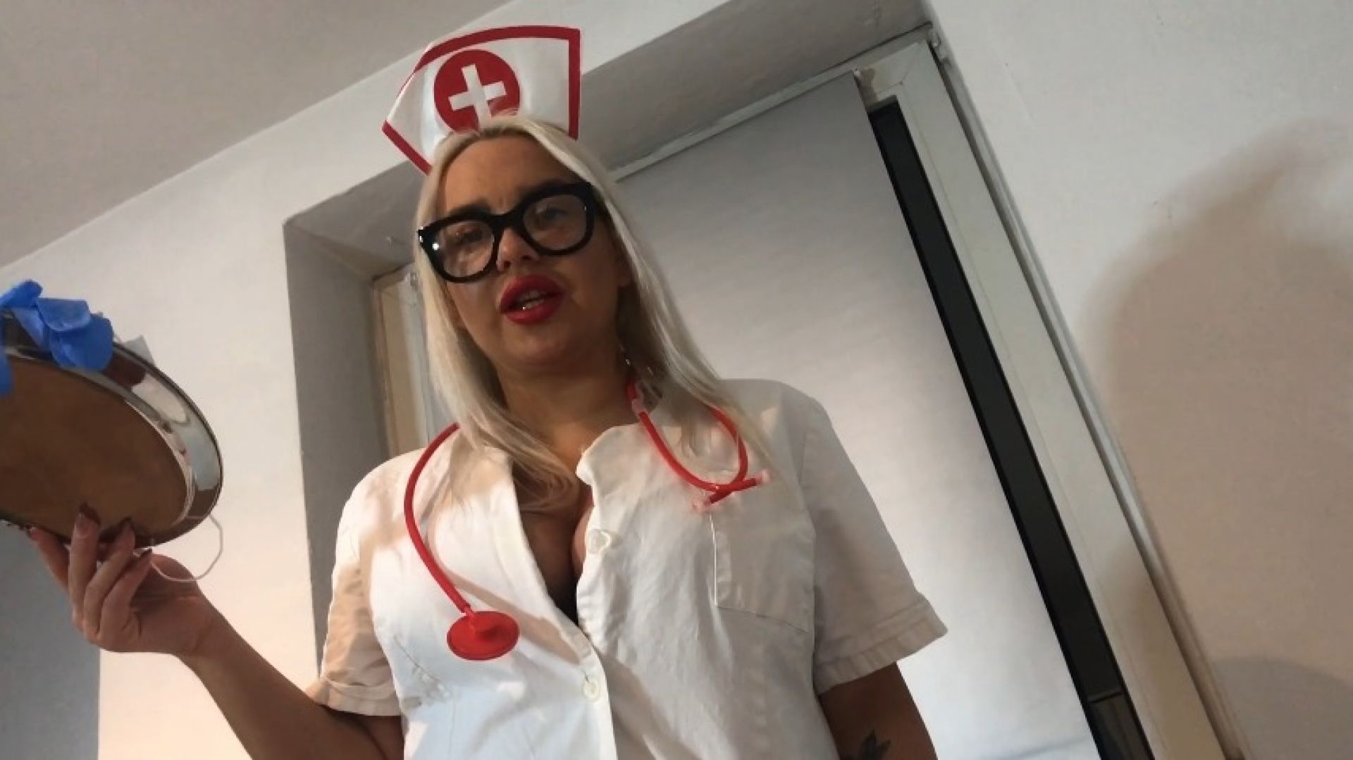 MiaXXX Horny Nurse Fucked &amp; Inseminated by Patient