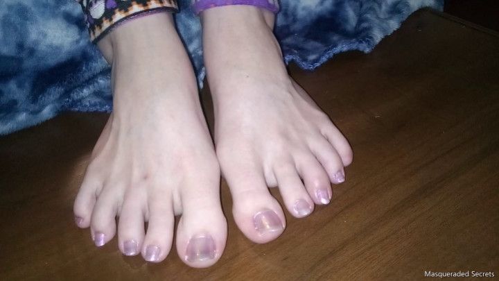 POV Lilac Toenail Painting Long Toenails