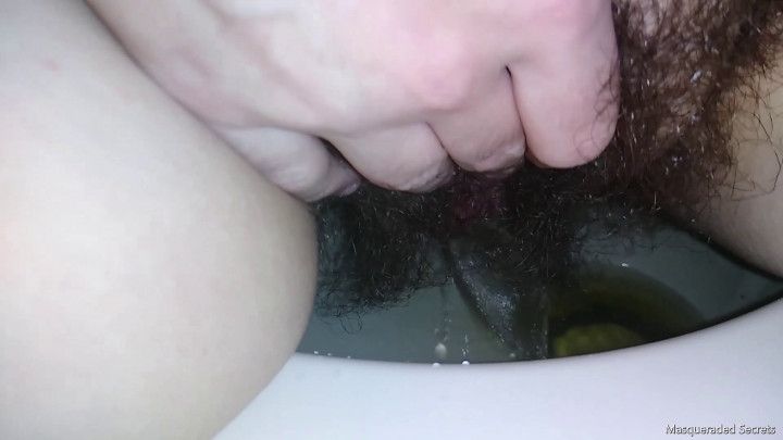 Silent Bushy Pee While Rubbing Clit HD