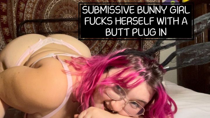 BBW WITH A BUNNY BUTT PLUG AND RIDING