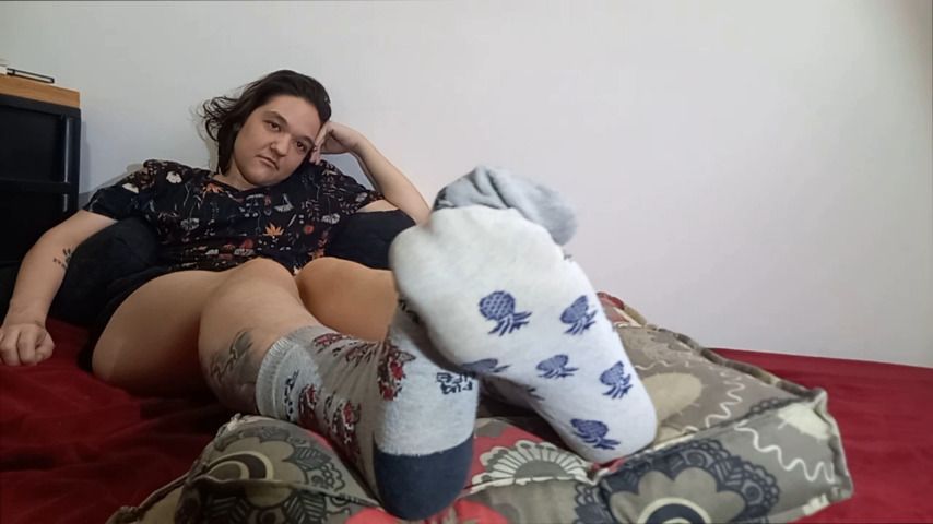 FTM Enby Transboy Socks and Feet Show