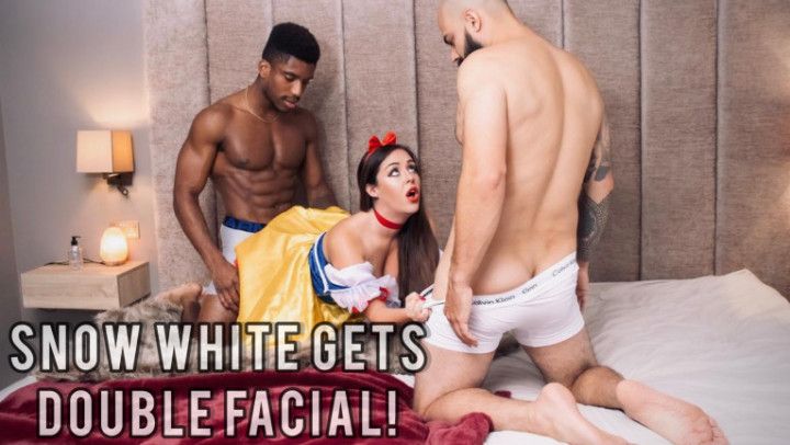 Snow White gets Dicked Down and fed double a facial