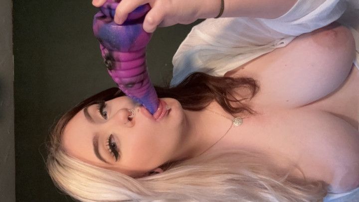 Curvy Alt Girl SUCKS AND FUCKS Tentacle Dildo