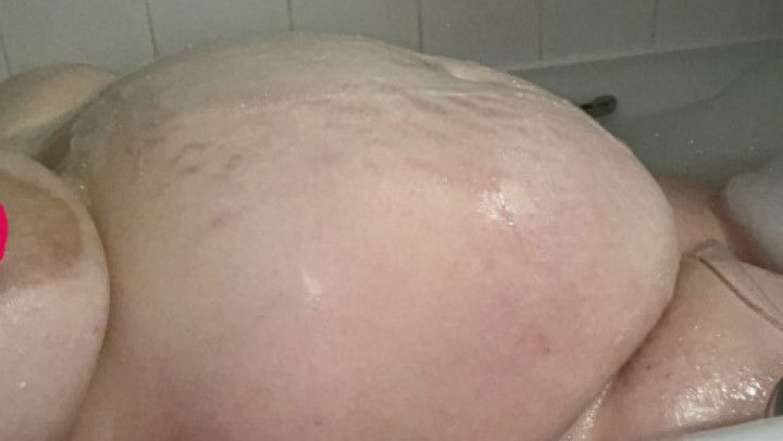 Bath time fun - about to explode