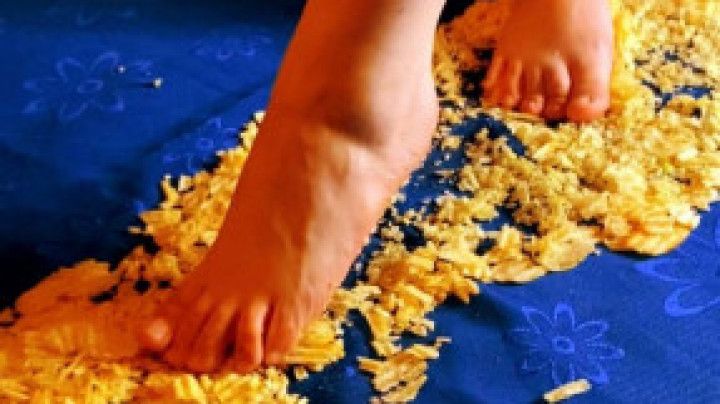 Food/ASMR Feet smashing French fries