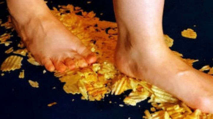 Food/ASMR Feet smashing French fries