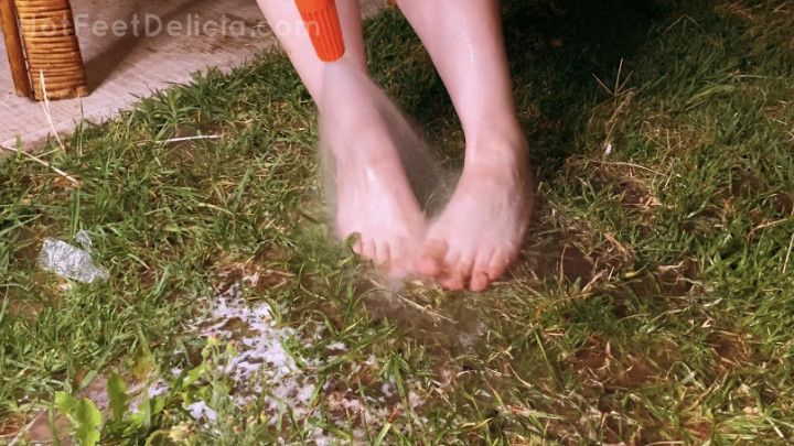 My sexy feet taking a shower