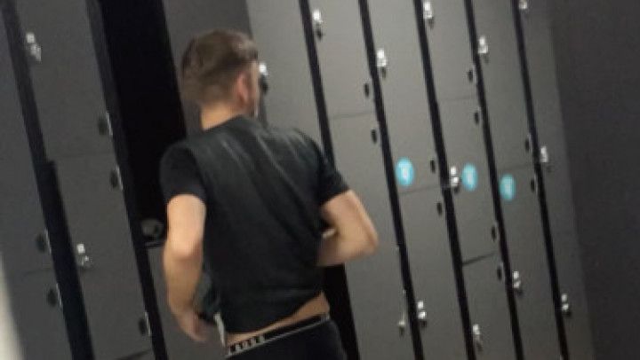 Scally chav lad caught wanking in gym locker room