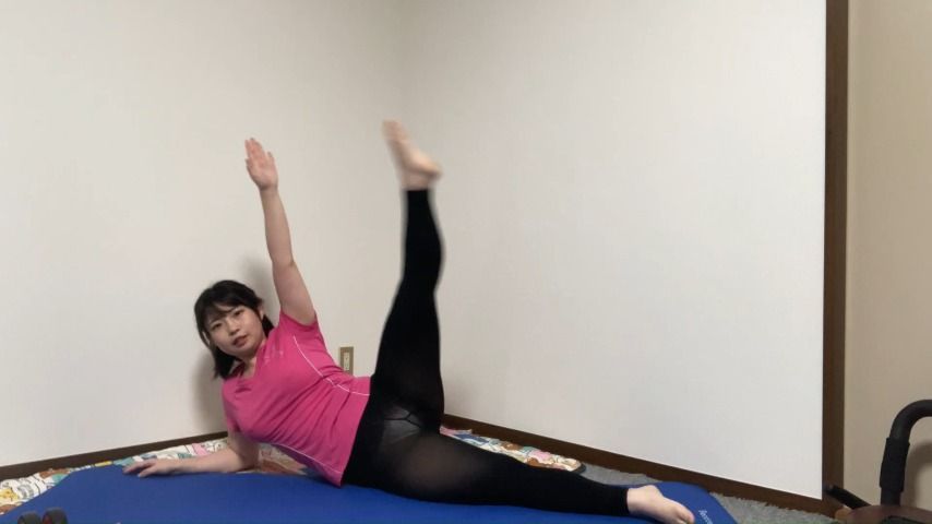 makogirl training video: armpit and leg