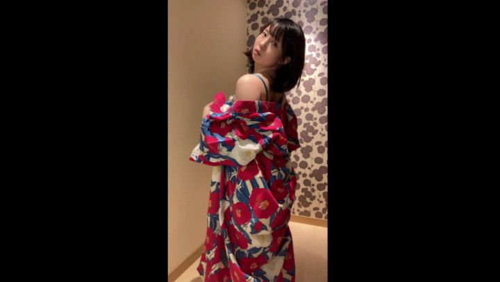 Mako, Yukata Slide Show