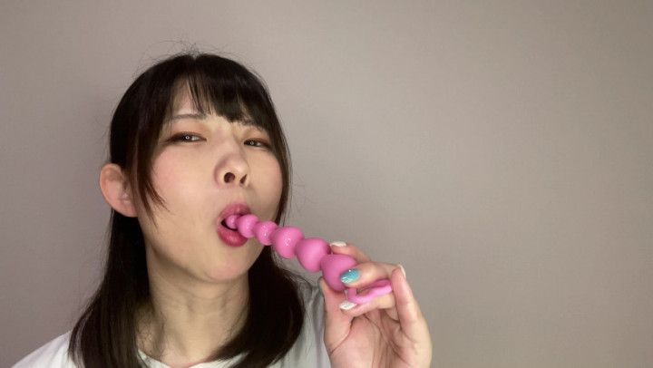 Blowjob for mako anal dildo