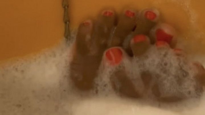 Bubble bath with red toes