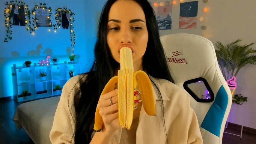 Sexy banana eating