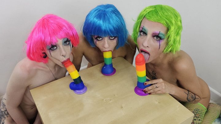 MESSY COCK CRAZED CLOWNS