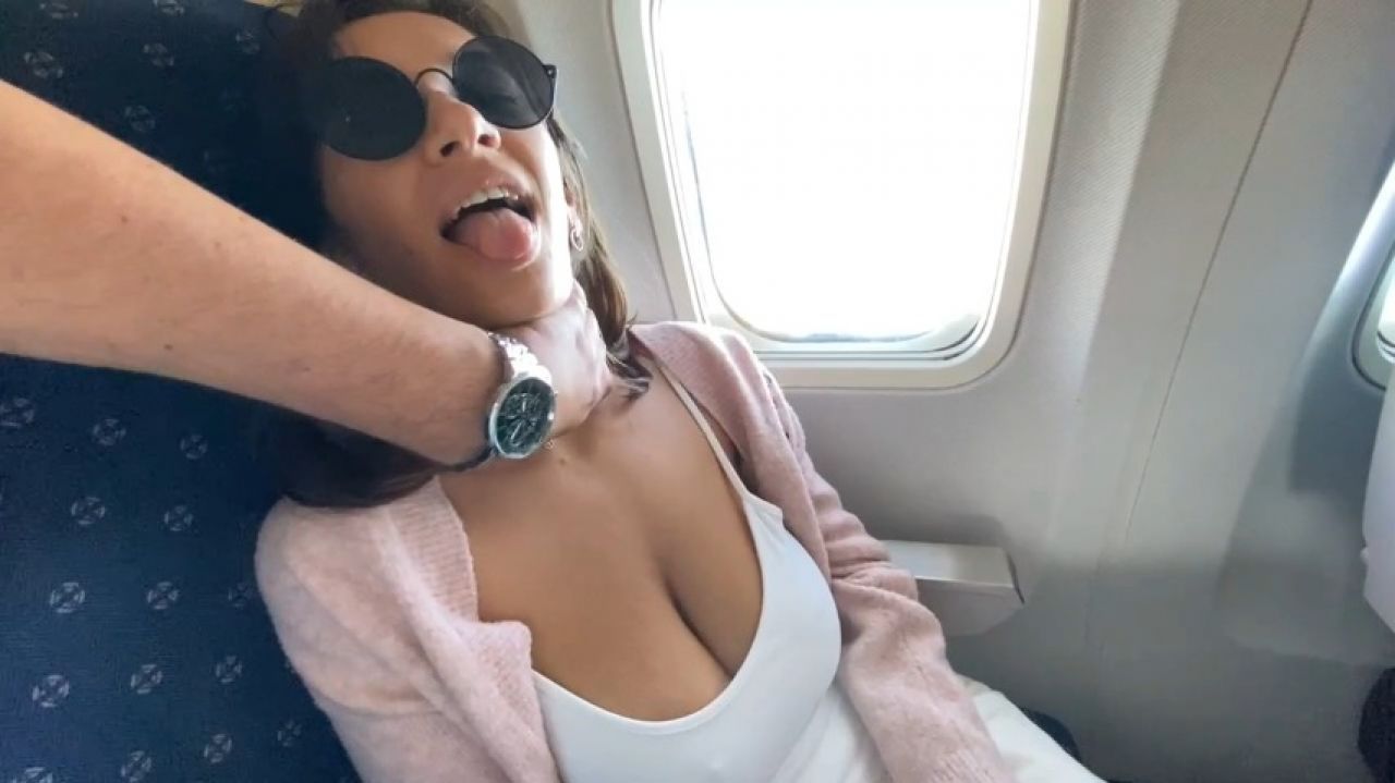 Busty stewardess flew on vacation and cummed in the airplane