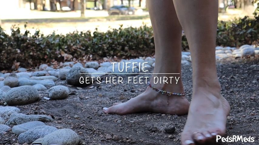 Tuffie Gets Her Feet Dirty