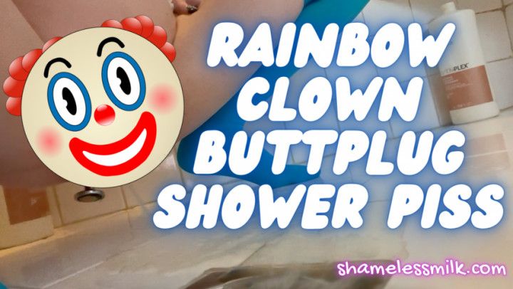 Clowngirl Buttplug Shower Piss