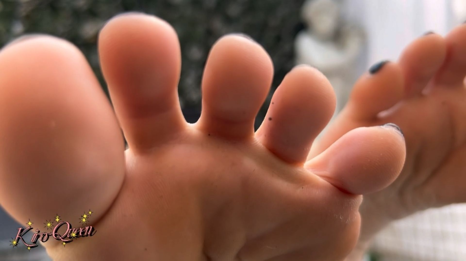 POV Giantess giant feet soles ignore video