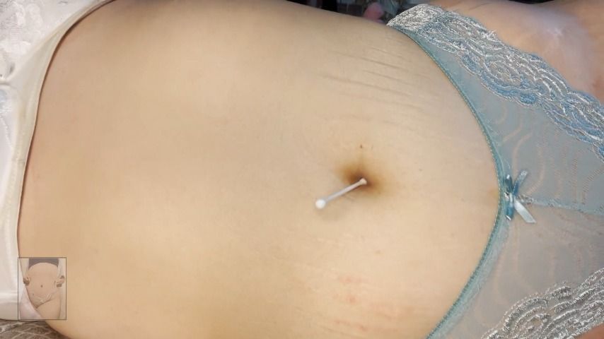 belly button slave