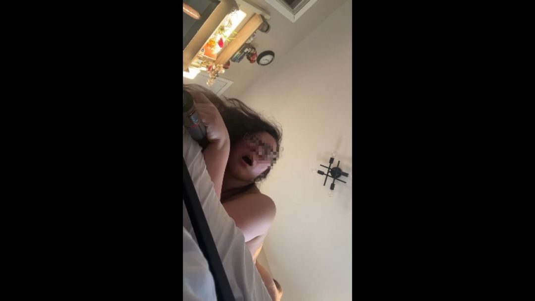 fucking my girlfriend with a double ended dildo