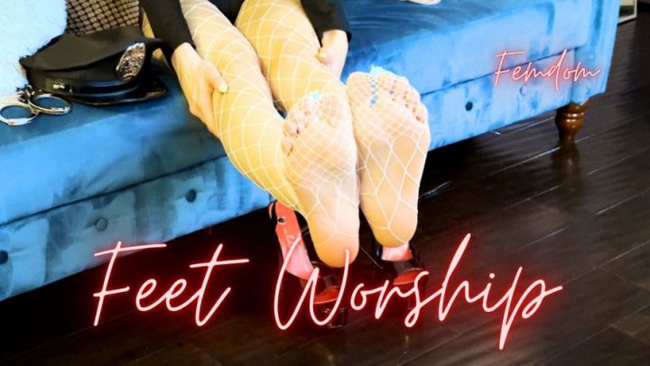 Femdom Foot Worship - Gooning for Betas