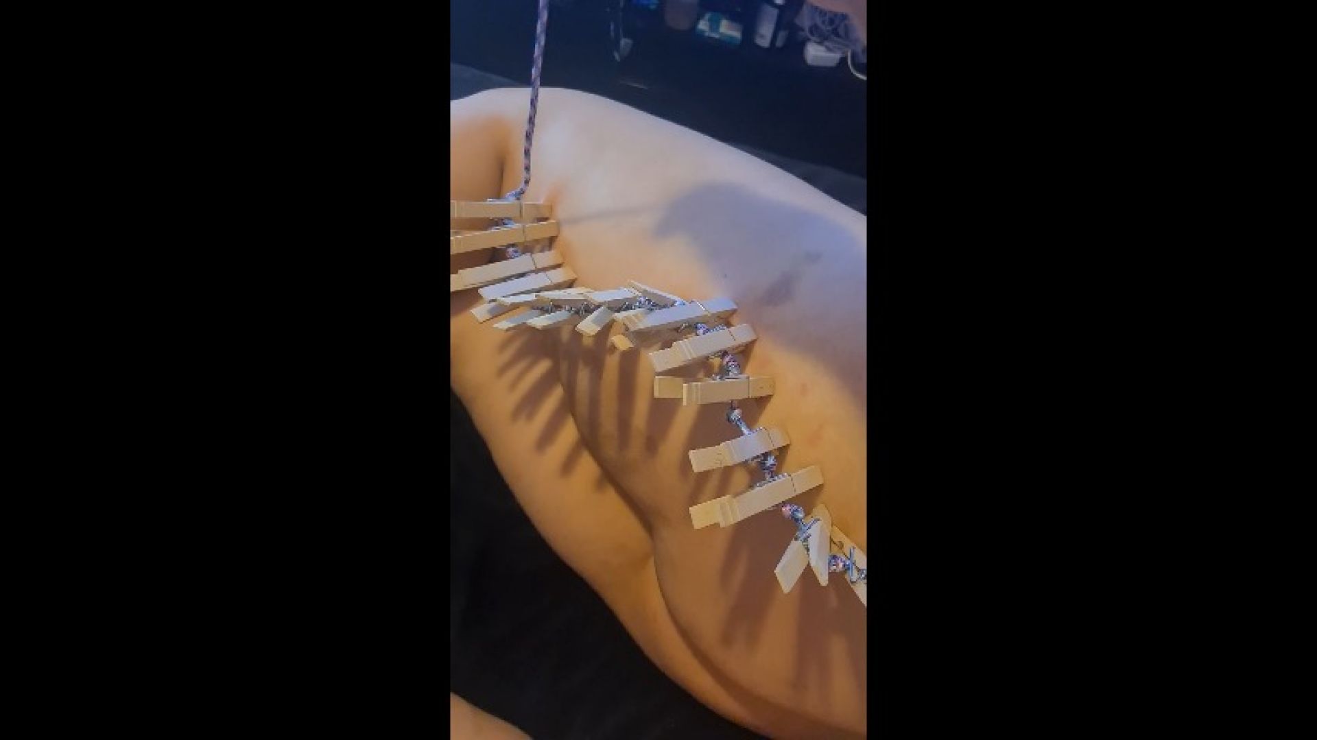 Mega Zipper With 47 Cloths Pins Pulled Off Fast