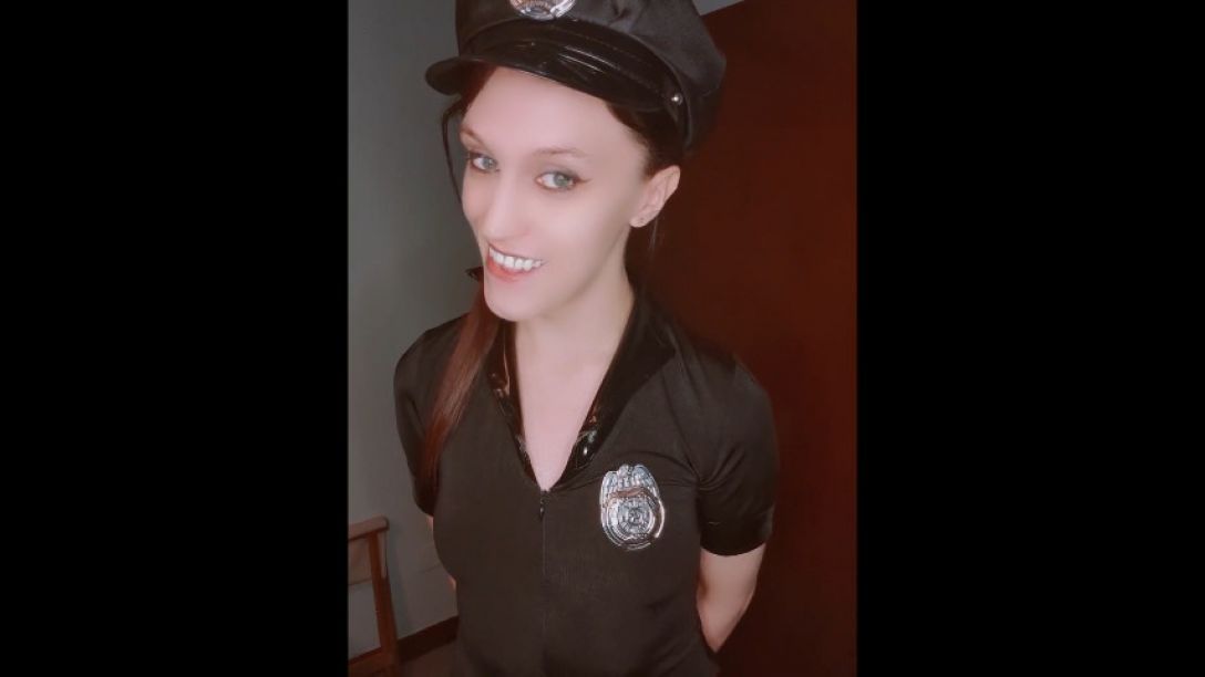 TS police officer wants you to blow her xx