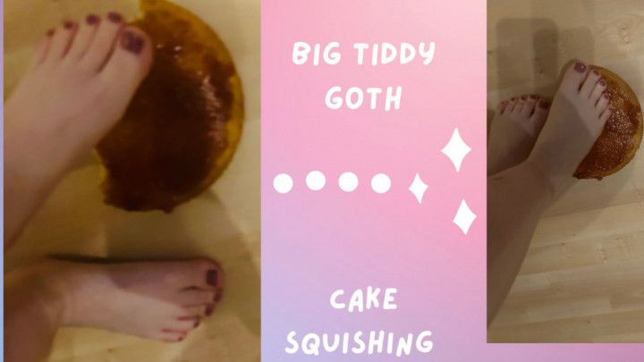 Big tiddy goth squishes cake