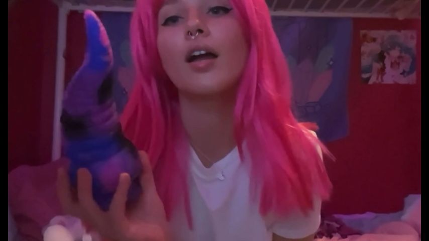 pink hair girl takes tentacle and cums hard