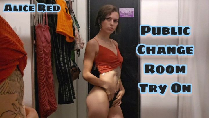 Public Change Room Try On