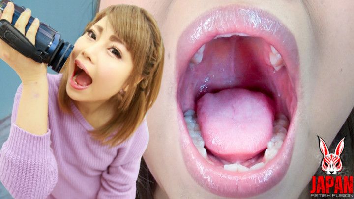 Sensual Selfies: Kaede Futaba's Intimate Mouth